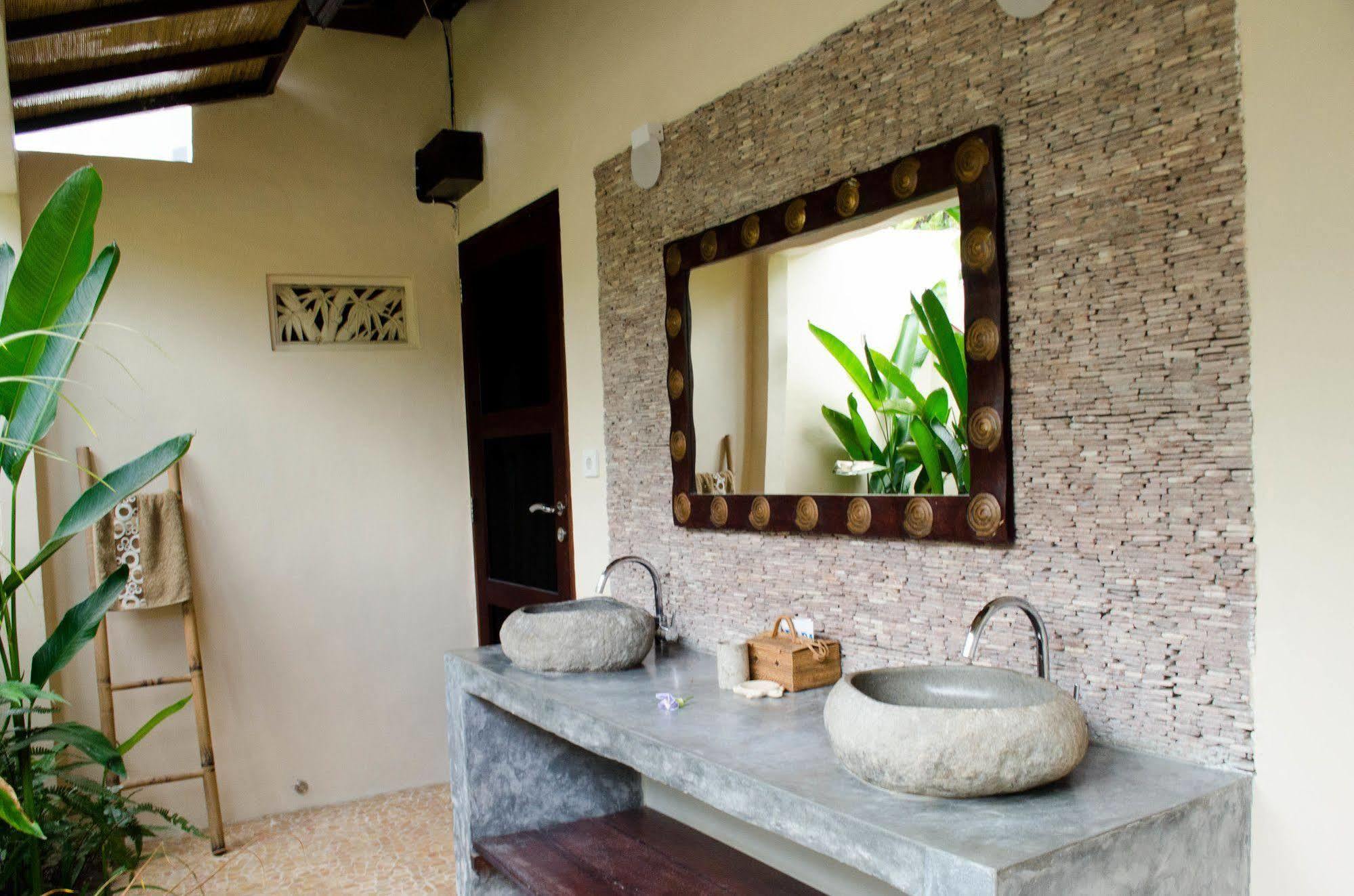 Hotel Minabali Bunga'Lo Tulamben Esterno foto